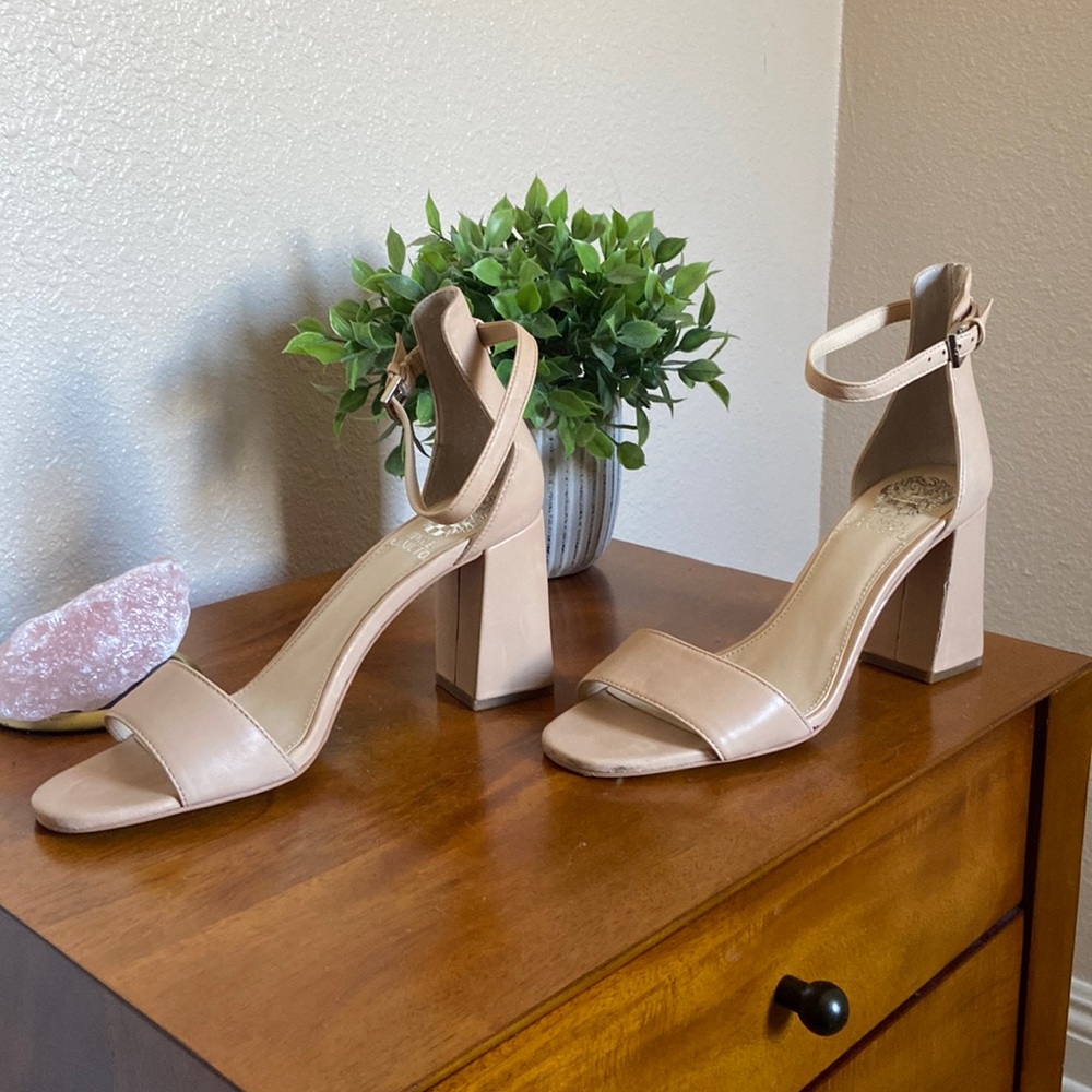 Vince Camuto cream beige heels
